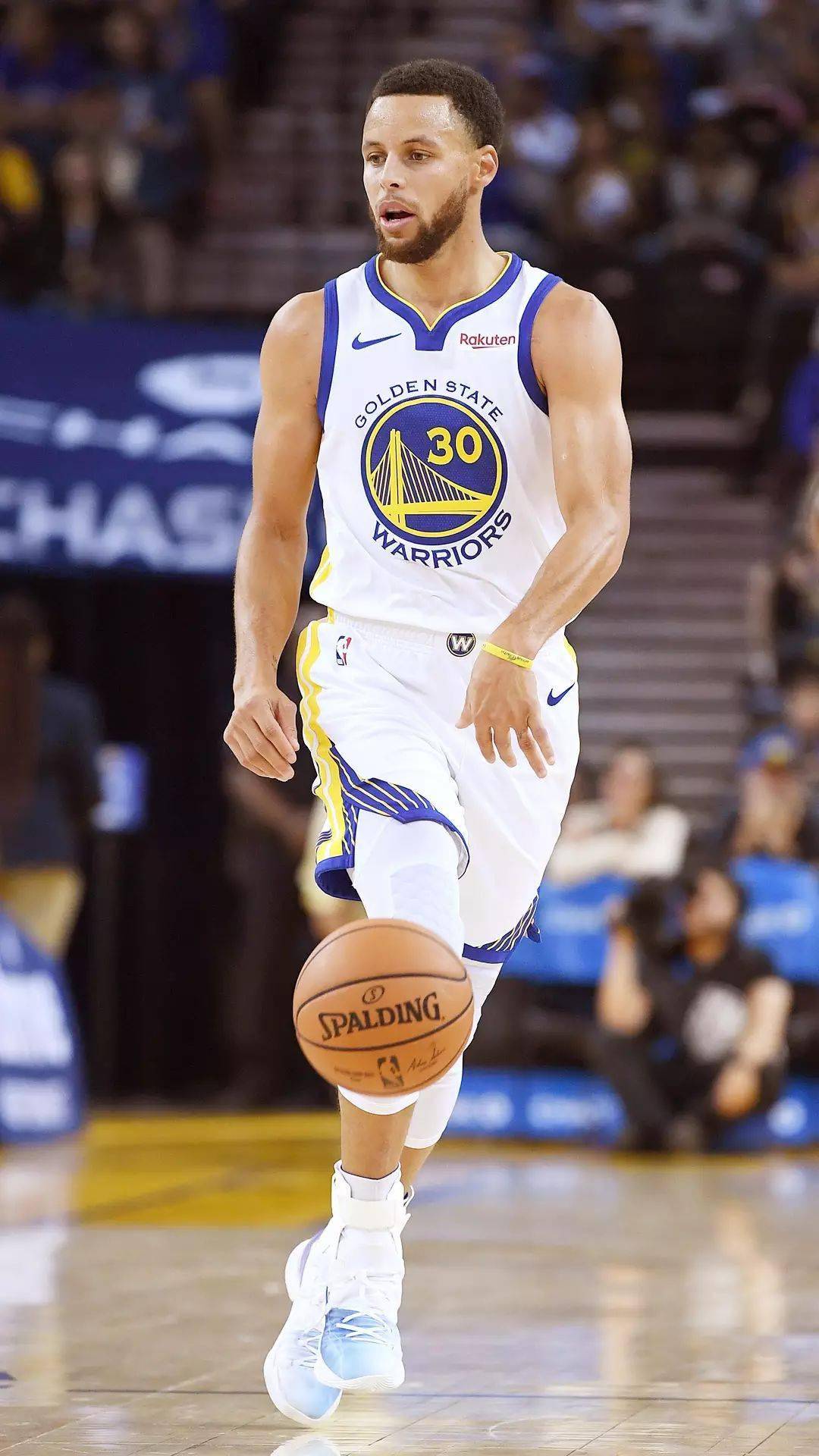 随着冬季旅 随着冬季旅