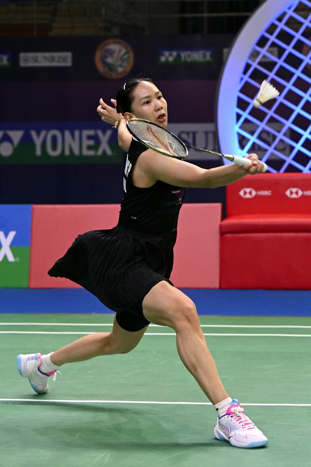 有着严格的 有着严格的