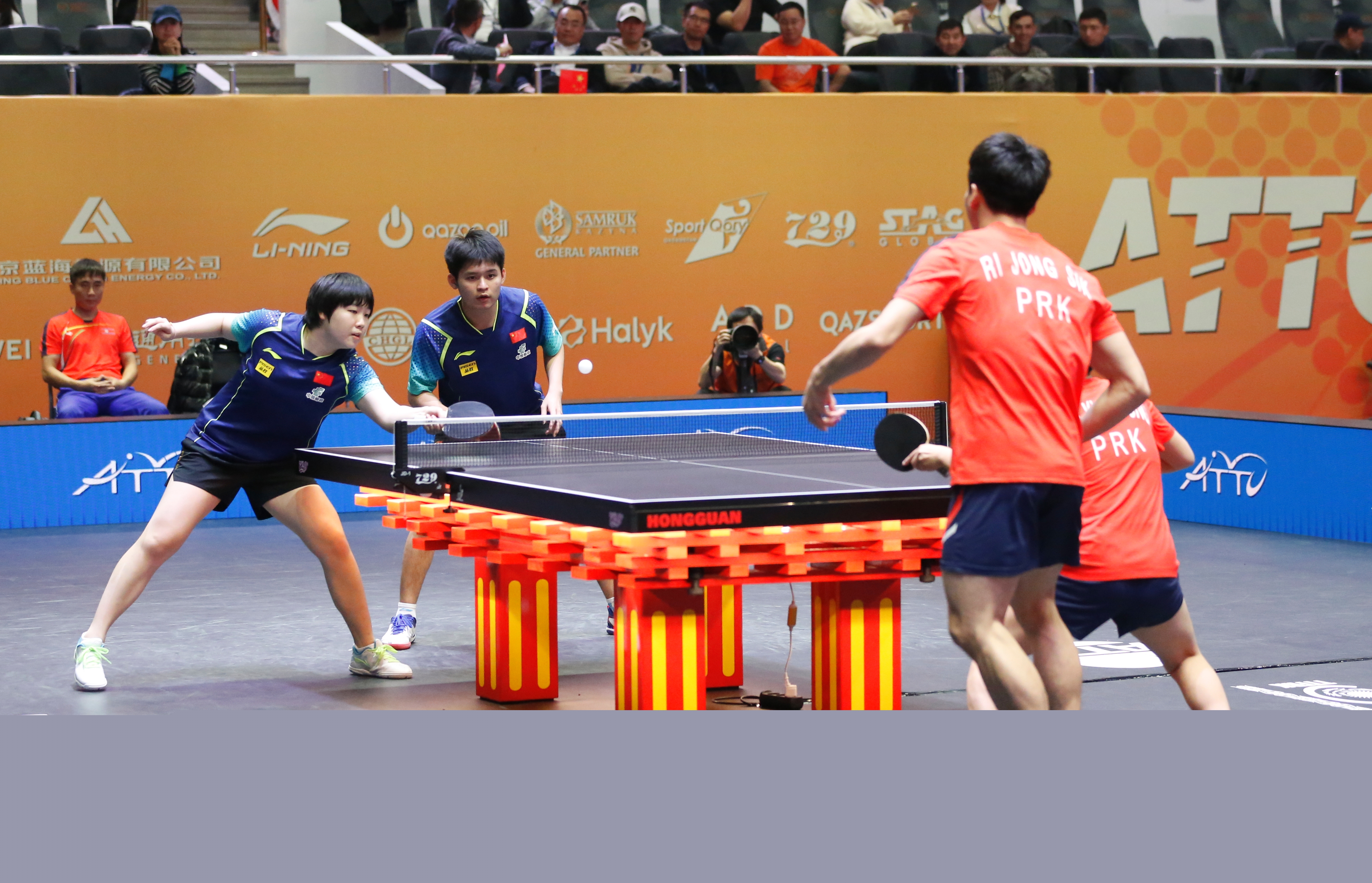 莫雷托：巴萨开始接触约纳坦-塔，将尝试明年夏天免签