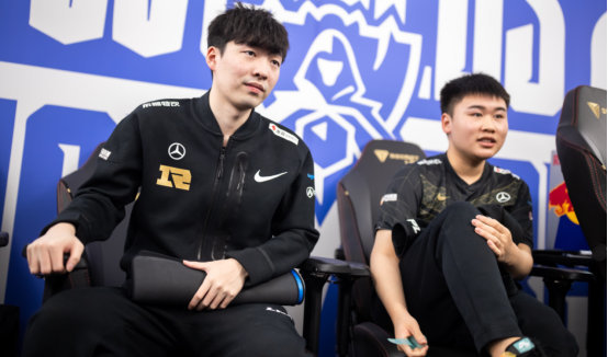 赛场上展现 赛场上展现