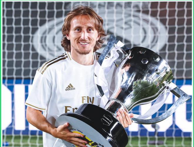 詹姆斯与东 詹姆斯与东